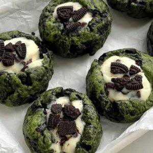 Matcha Oreo Cookie